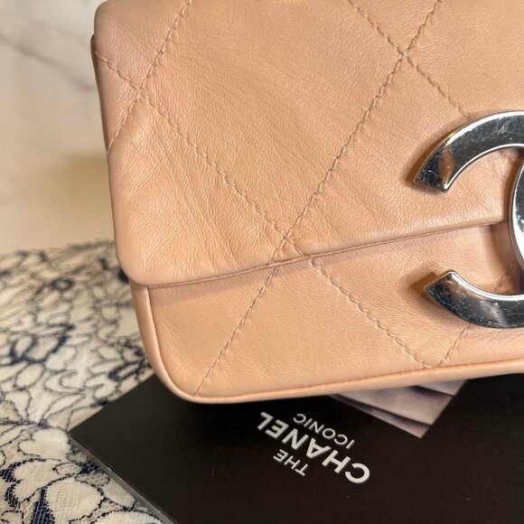 Authentic CHANEL Vintage Quilted Extra Large Jumbo Flap Bag White Nappa Leather - Picture 7 of 12